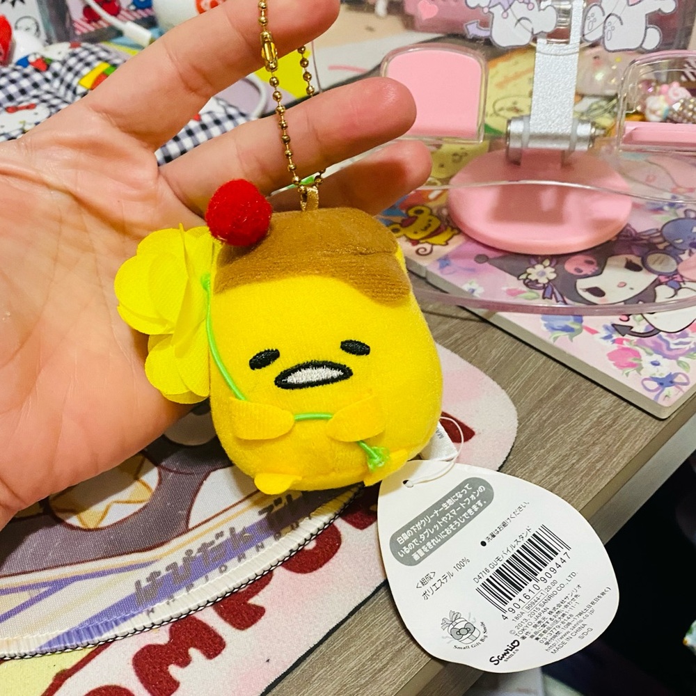 Gudetama plush mascot